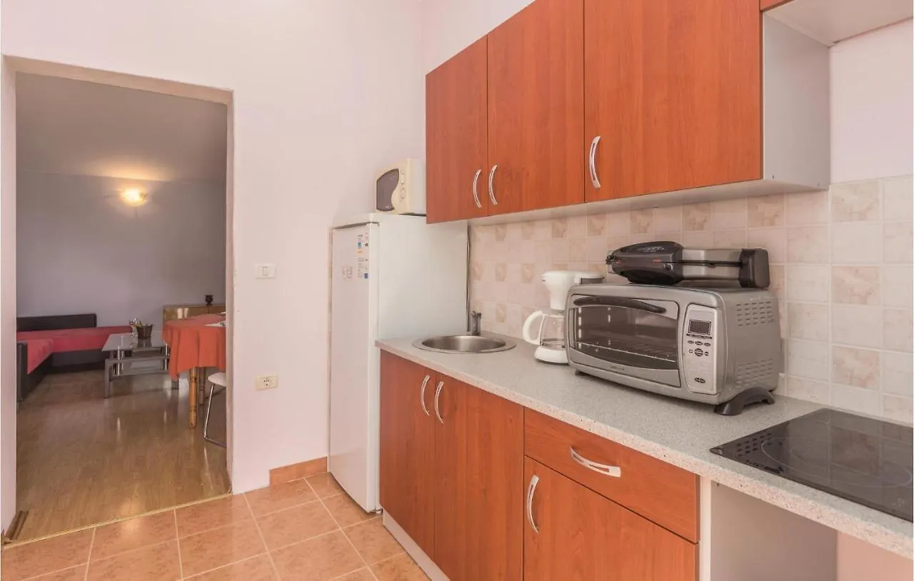Nice Apartment In Kastel With Kitchen