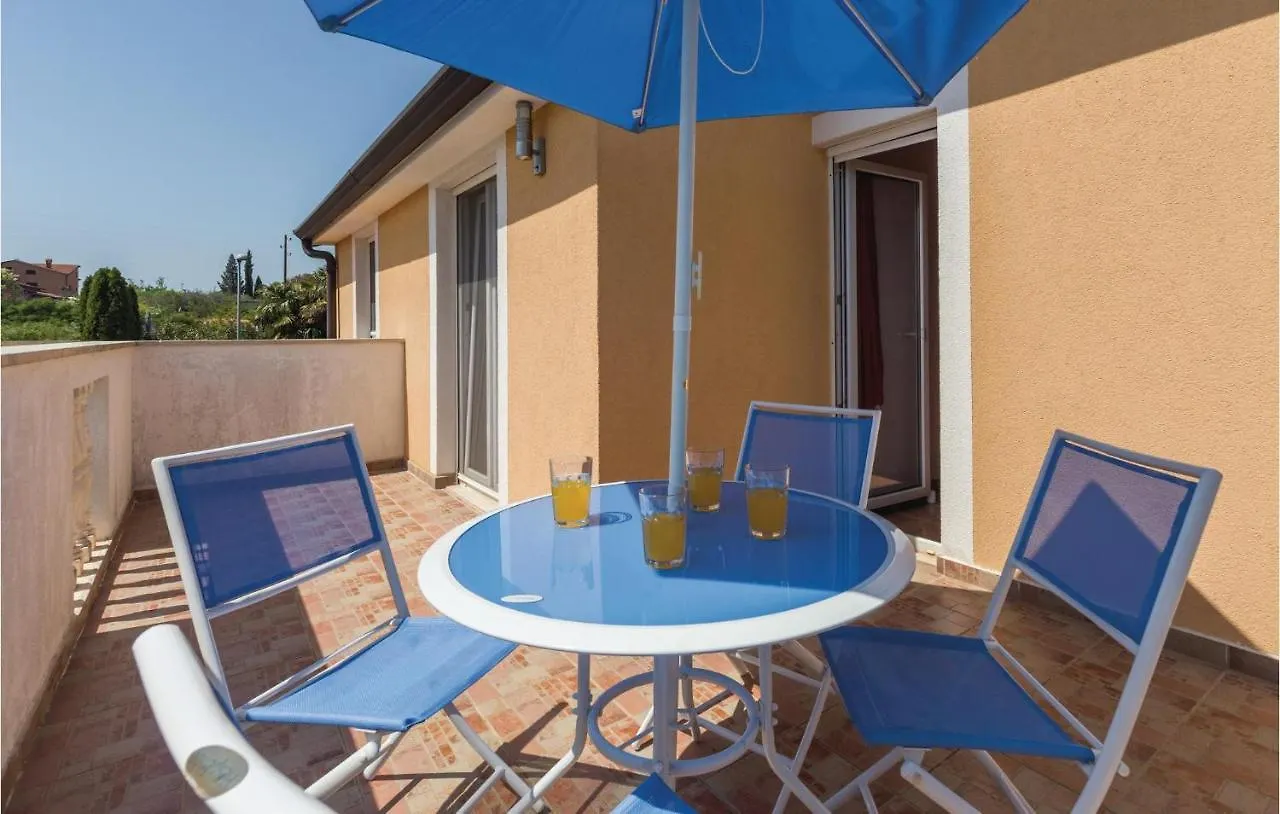 Nice Apartment In Kastel With Kitchen